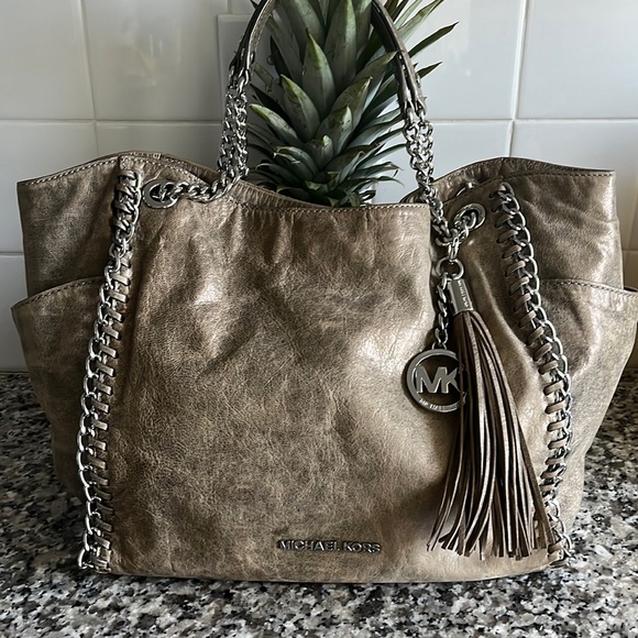 Michael Kors Handbags - Michael Kors Large Chelsea Metallic Shoulder Bag